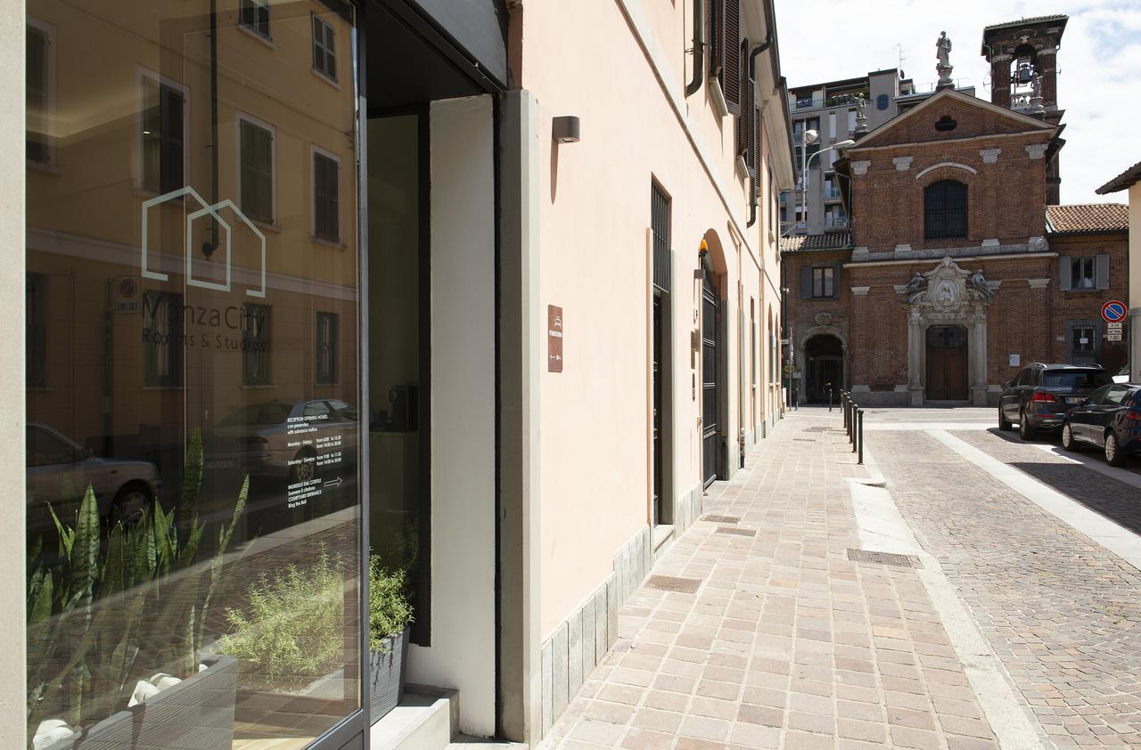 Monza City Rooms & Studios Экстерьер фото