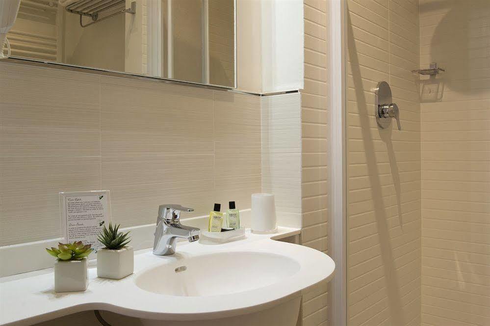 Monza City Rooms & Studios Экстерьер фото