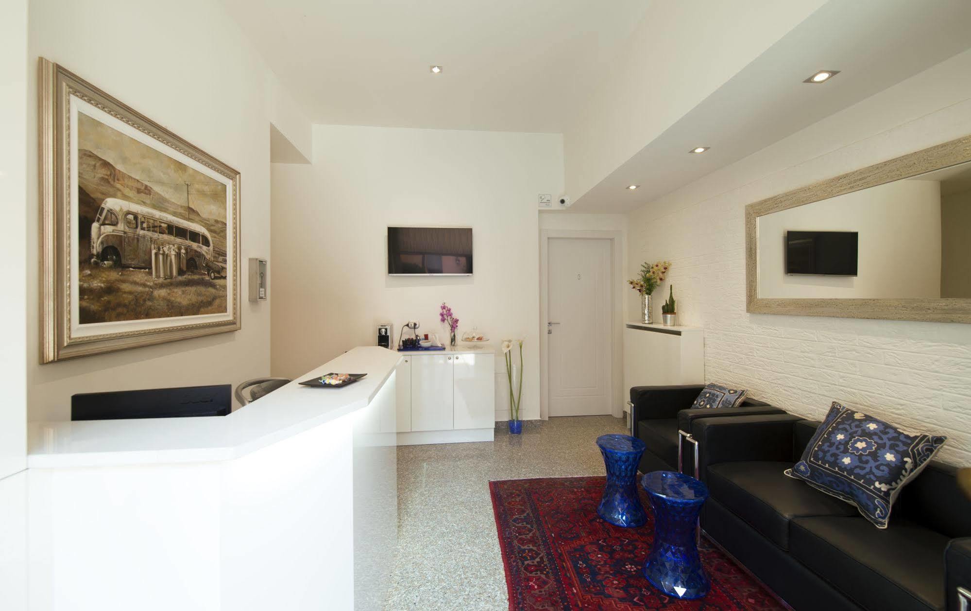 Monza City Rooms & Studios Экстерьер фото